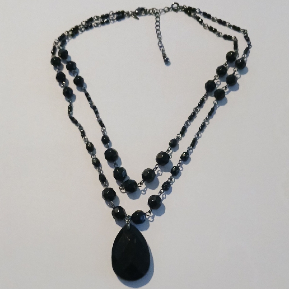 Avon Black Double-Strand Teardrop Pendant Necklace